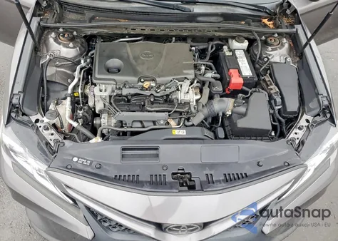 2020 Toyota Camry Se z USA, uszkodzony, nr VIN 4T1G11AK6LU342353